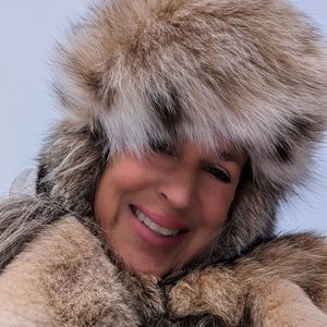 Meet your Posher, Desiree